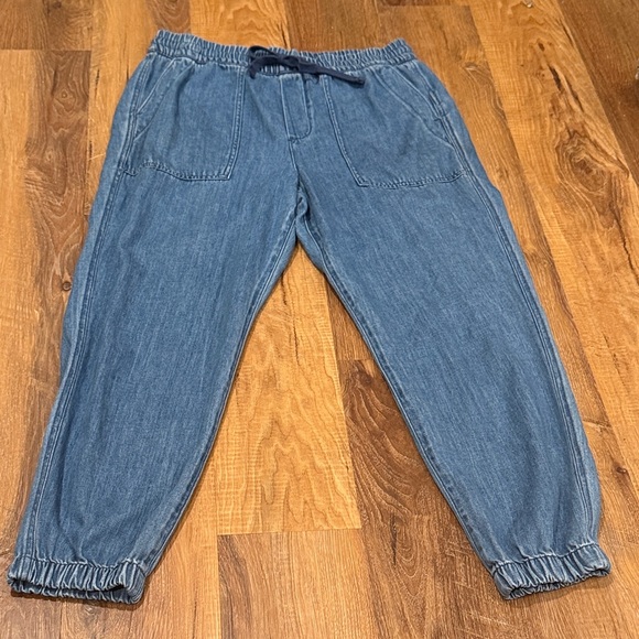GAP Women’s Utility Joggers (Color: Blue Denim) (Size: Medium)(EUC) - Picture 13 of 13